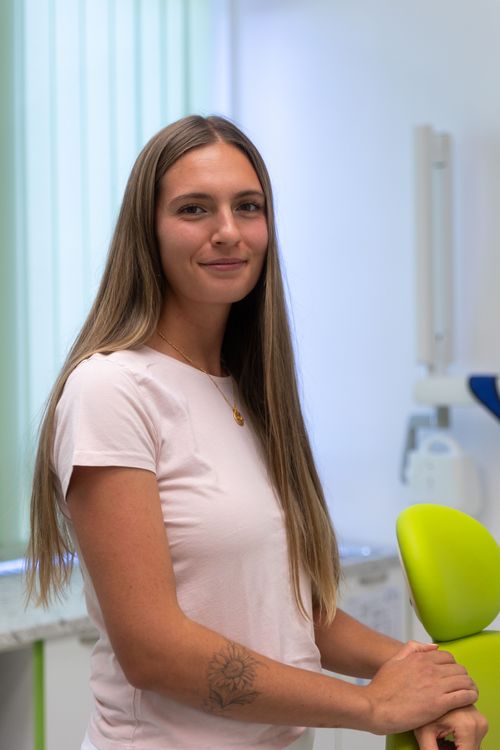 Michaela Haničáková (Kotrlová), Dis.